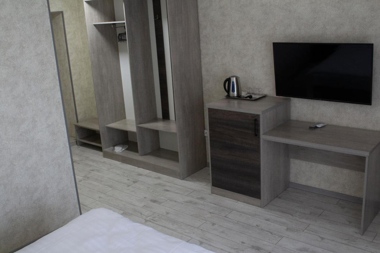 Artist Regenci Hotel Tashkent Ngoại thất bức ảnh